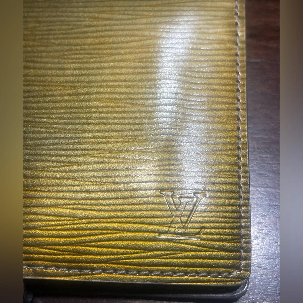 Louis Vuitton Textured Gold Agenda